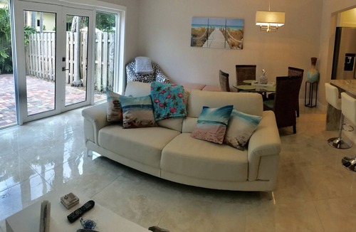 Deerfield Beach House | Deerfield Beach Townhouse- 2 Blocks to Deerfield Beach