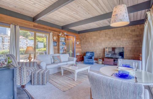 Roads End House | Deerfield Cottage