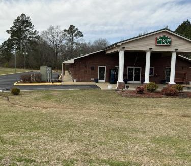 Southside Hotel | Deerfield Inn & Suites