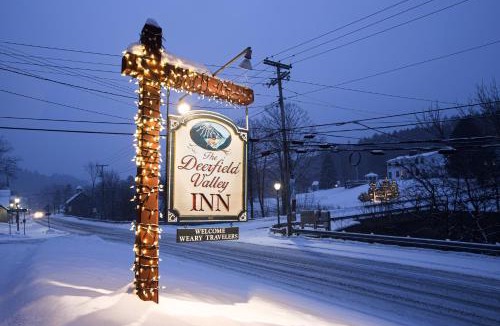 West Dover Hotel | Deerfield Valley Inn - Mt Snow BnB Fireplace Rooms and Breakfast
