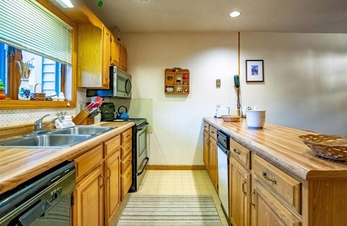 Davis Condo | Deerfield Village 042