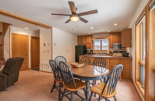 Davis House | Deerfield Village 099