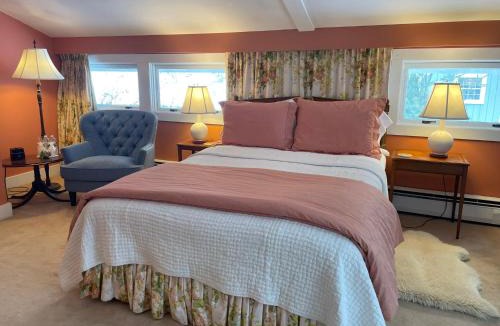 West Dover Hotel | Deerhill Inn