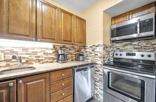 Huntsville Condo | Deerhurst - Private 3 bedroom condo