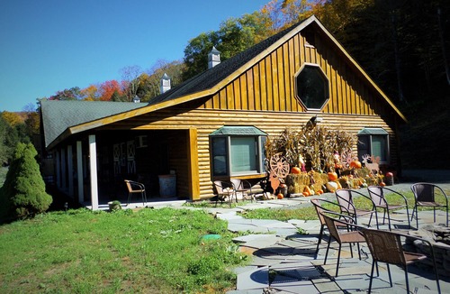 Fishs Eddy House | DeerRidge Estate By Brophy