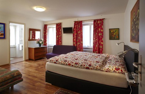 Lavorgo Hotel | Defanti