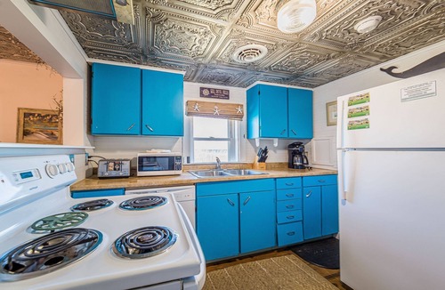Colington House | Deja Blue - KDH MP 6, Oceanfront, Hot Tub, Pets OK, Fenced-in Dog Area, Corn Hole