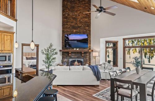 Hayden View Estates House | DeJa View