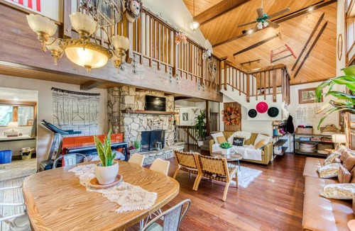 Sierra Cedars House | Del Carlo Lodge