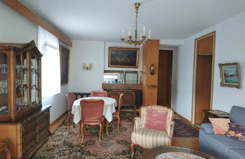 Locarno Apartment | Del Parco 17 by Fewotessin
