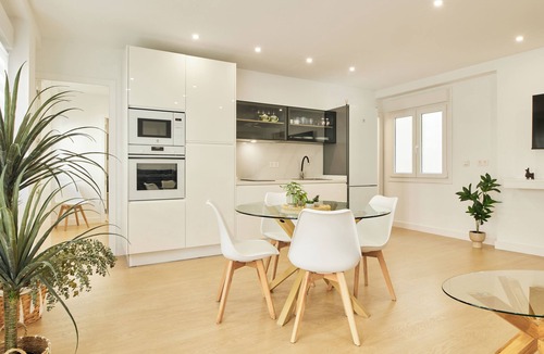 San Miguel-Capuchinos Apartment | DEL VALLE HOME CENTER