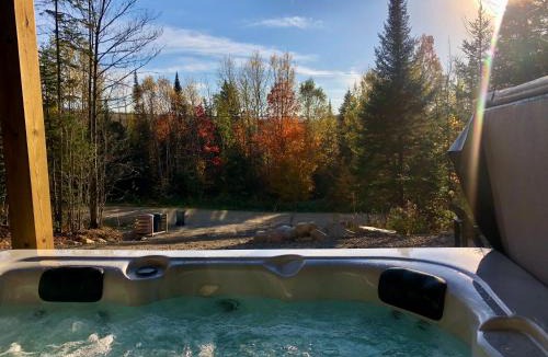 Saint Come Ski Chalet | Delarose Cottage, Ski, Spa, pool table & starry night