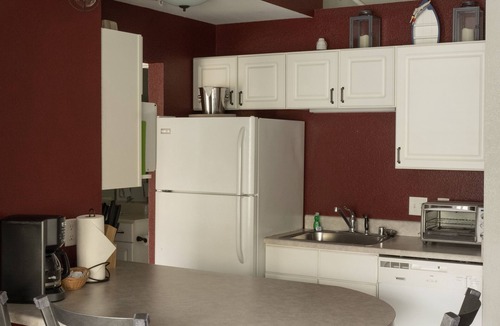 Delavan Lake Hotel | Delavan Lake Resort