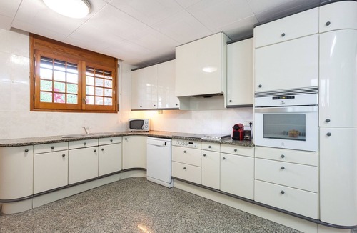 Masnou House | Delfín - ground floor of a large house