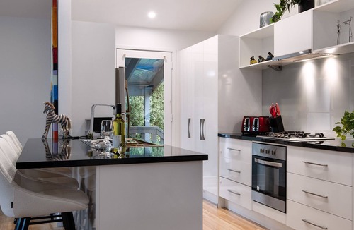 Daylesford House | Delfryn- stylish and modern, with great views