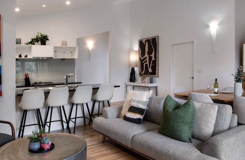 Daylesford House | Delfryn- stylish and modern, with great views