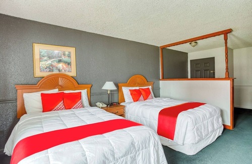 South Tulsa Hotel | Delight in Comfort & Convenience Near Tulsa's Top Local Attractions