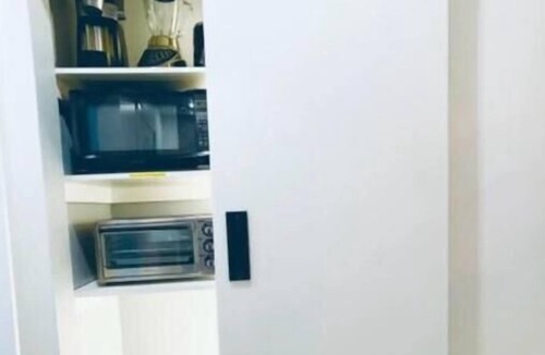 South Providence Apartment | Delightful 1st Floor Modern Apartment