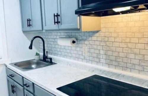 South Providence Apartment | Delightful 1st Floor Modern Apartment