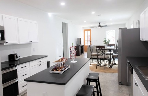 Sterlington House | Delightful 2-bedroom house in a quiet neighborhood in the heart of Sterlington