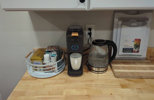 Dover Condo | Delightful 2-bedroom condo in charming Dover