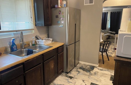 Airport Township House | Delightful 2-bedroom house with AC in Berkeley Iconixx Getaway STL