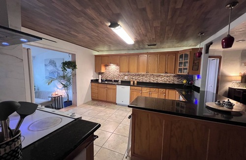 Carlsbad House | Delightful 2-bedroom house with AC in sunny Carlsbad and river view.