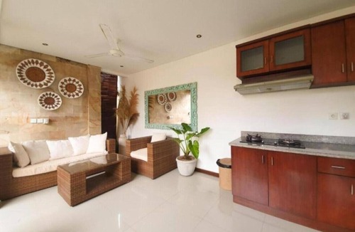 Penestanan House | Delightful 2BR Villa | Private Pool | Ubud Central