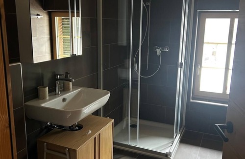 Frutigen Apartment | Delightful 3-bedroom apartment in charming Frutigen awaits you