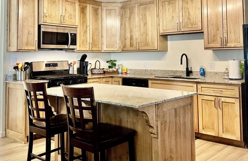 Owasso House | Delightful 3-bedroom house with AC in charming Owasso