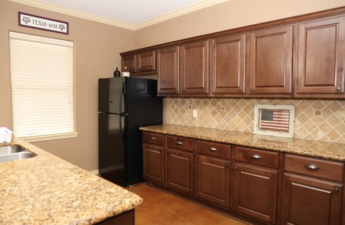 Wellborn House | Delightful 4-bedroom townhome in College Station, only 2.5 miles from campus