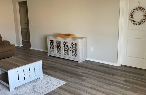 Searcy House | Delightful 4-bedroom house with AC in charming Searcy