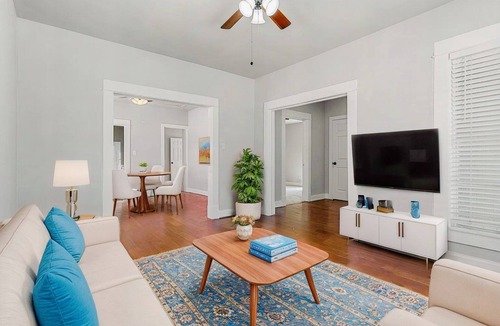 Fort Worth House | Delightful 4-bedroom house with AC in Fort Worth
