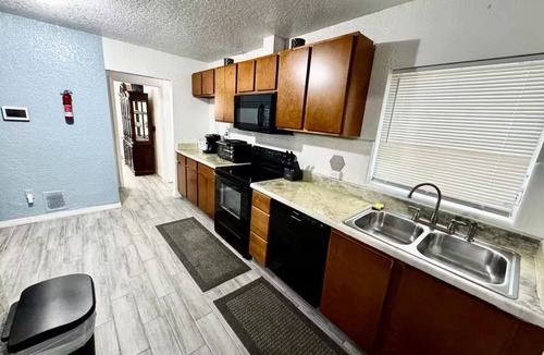 Old Seminole Heights House | Delightful 5-bedroom house Tampa