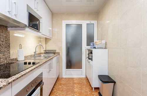 La Maternitat i Sant Ramon Apartment | Delightful and Modern design apartment, fully equipped.
