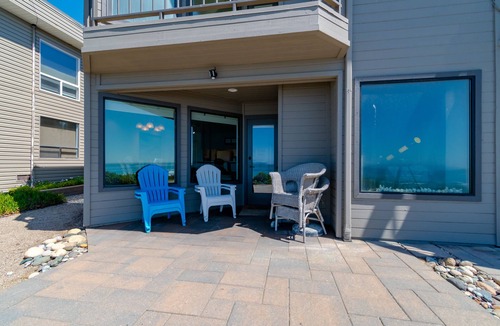 San Simeon Condo | Delightful Beachfront-Spring Special