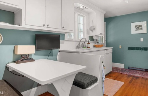 Stockbridge House | Delightful Berkshire Retreat