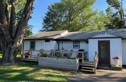 Hollowville House | Delightful country home in tranquil setting
