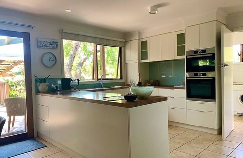 Inverloch House | Delightful, dog friendly, cosy fire, comfy beds