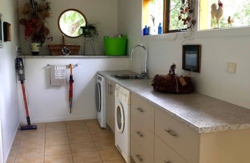 Inverloch House | Delightful, dog friendly, cosy fire, comfy beds