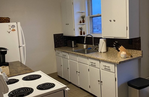 Hamburg Apartment | Delightful Downtown Retreat