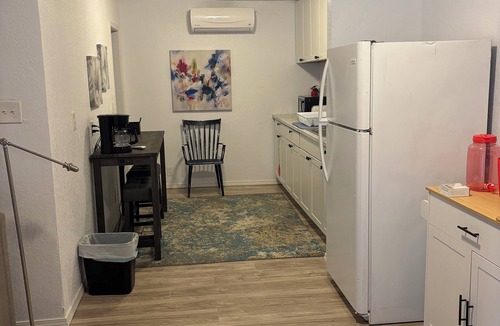 Jefferson Apartment | Delightful, easy living, 1-bedroom apartment with AC in San Antonio