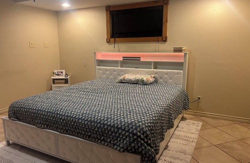 Waller Other | Delightful farmhouse in Waller perfect for a relaxing getaway