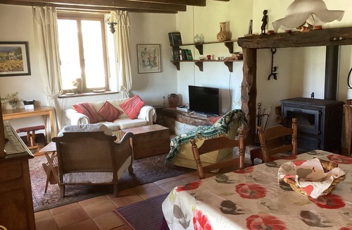 Sainte-Alauzie Cottage | Delightful single story stone cottage with stunning south face panoramic viewsn