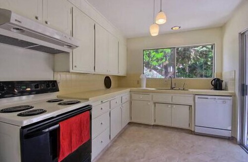 Park Hill House | Delightful Gem on Park Hill-Spring Special