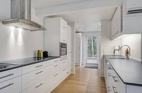 Nykobing Mors House | Delightful holiday cottage with view over the Limfjord. Wi-fi. Aircon.