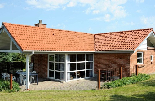 Vikær Strand House | Delightful Holiday Home in Haderslev with Barbecue