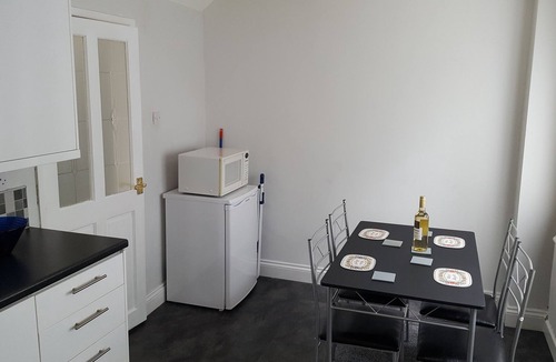 Leigh House | Delightful house with big ambitions