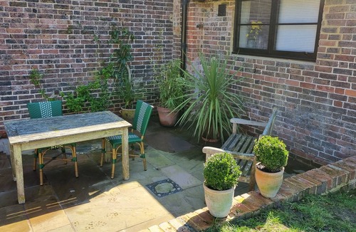 Langton Green House | Delightful newly converted dairy