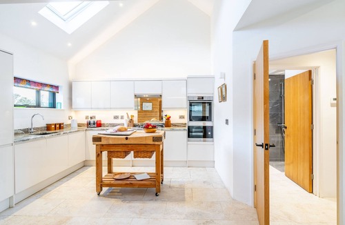 Diss Apartment | Delightful, single-storey property which provides tasteful accommodation